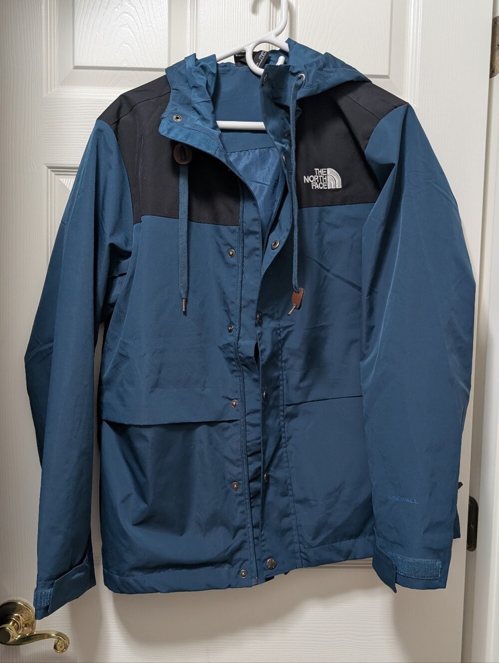 The North Face Back To Campus wind Jacket Blue Black Size Large L Men's BTC